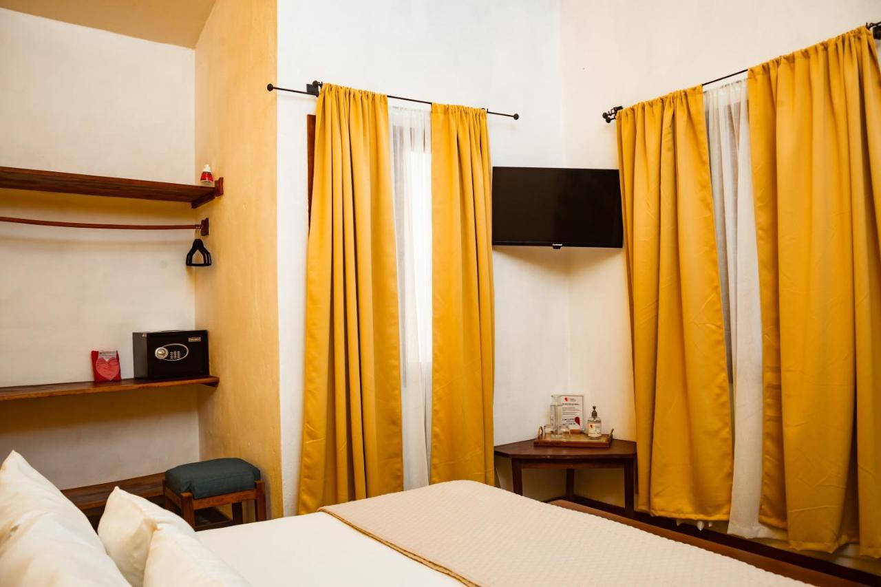 Con Corazon Hotel