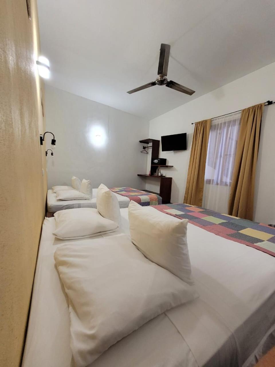 Con Corazon Hotel 3*